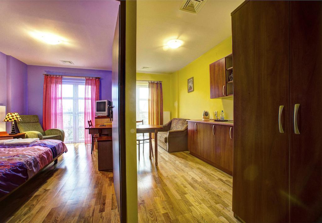 Bed and Breakfast Xavito Sanok Zimmer foto