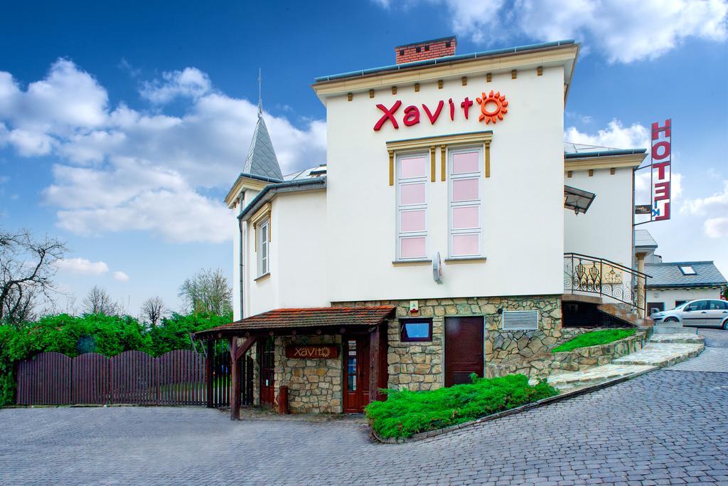 Bed and Breakfast Xavito Sanok Exterior foto